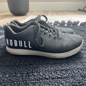 Women’s black with gray soles NOBULL Outwork training shoes - Size 8!